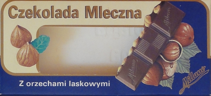 Millano male mleczna z orzechami laskowymi.jpg